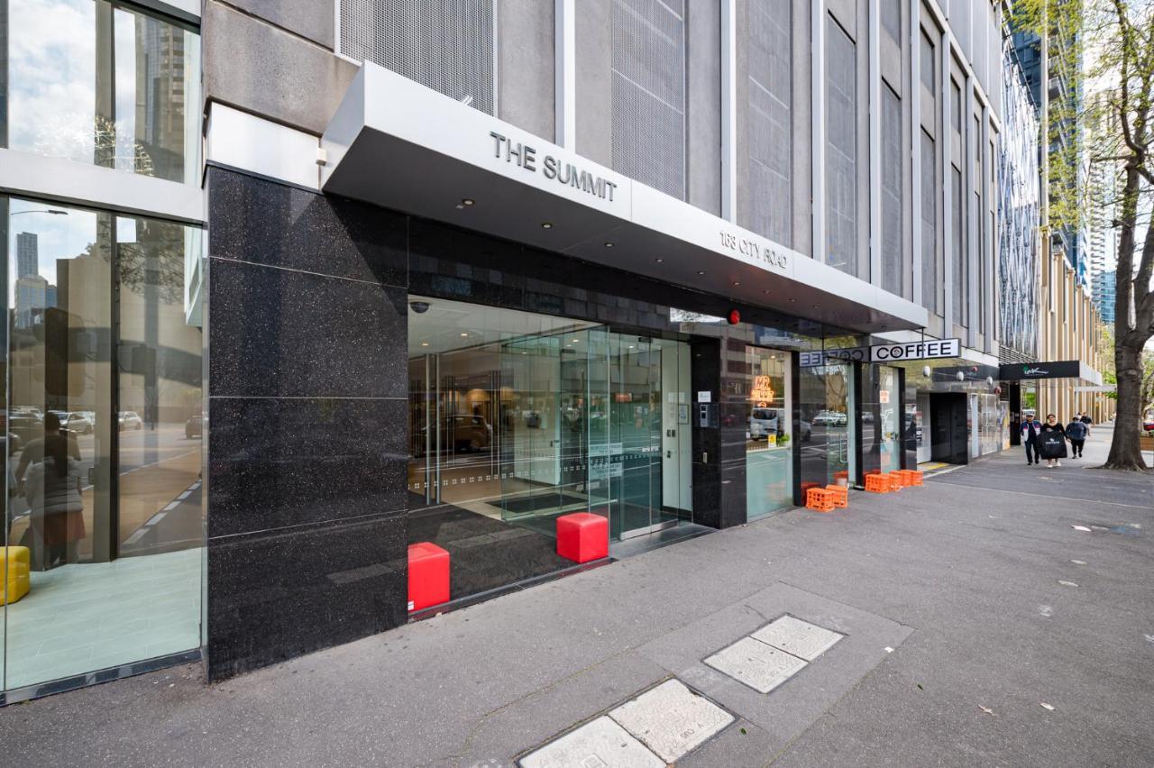 Exclusive Stays - The Summit Melbourne Exteriör bild